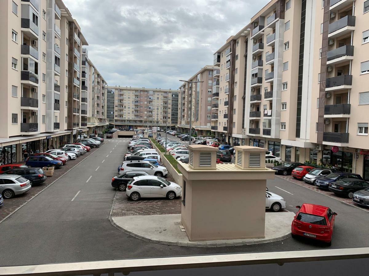 Fanky City Apartments ポドゴリツァ エクステリア 写真